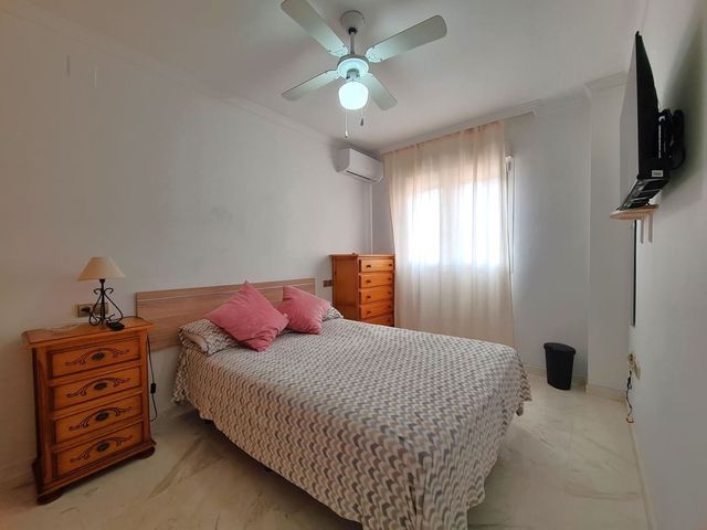 2 Zimmer Apartment zu verkaufen in Zona Calvario, Estepona mit Pool Garage - 325.000 € (Ref: 10103110)
