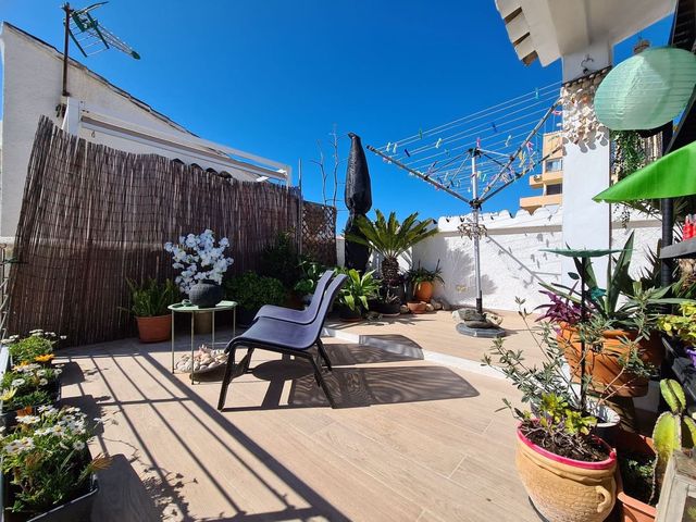Casa de 3 habitaciones en Zona Calvario, Estepona en venta - 849.000 € (Ref: 10103122)