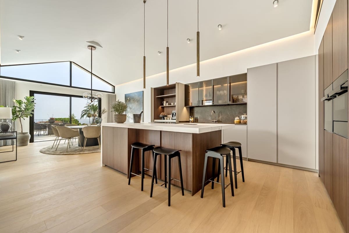 5 Zimmer Villa zu verkaufen in Golden Mile mit Pool Garage - 7.800.000 € (Ref: 10103167)