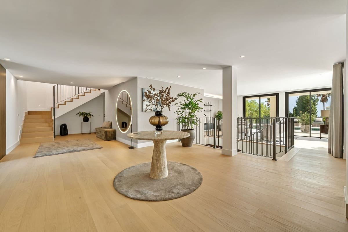 5 Zimmer Villa zu verkaufen in Golden Mile mit Pool Garage - 7.800.000 € (Ref: 10103167)