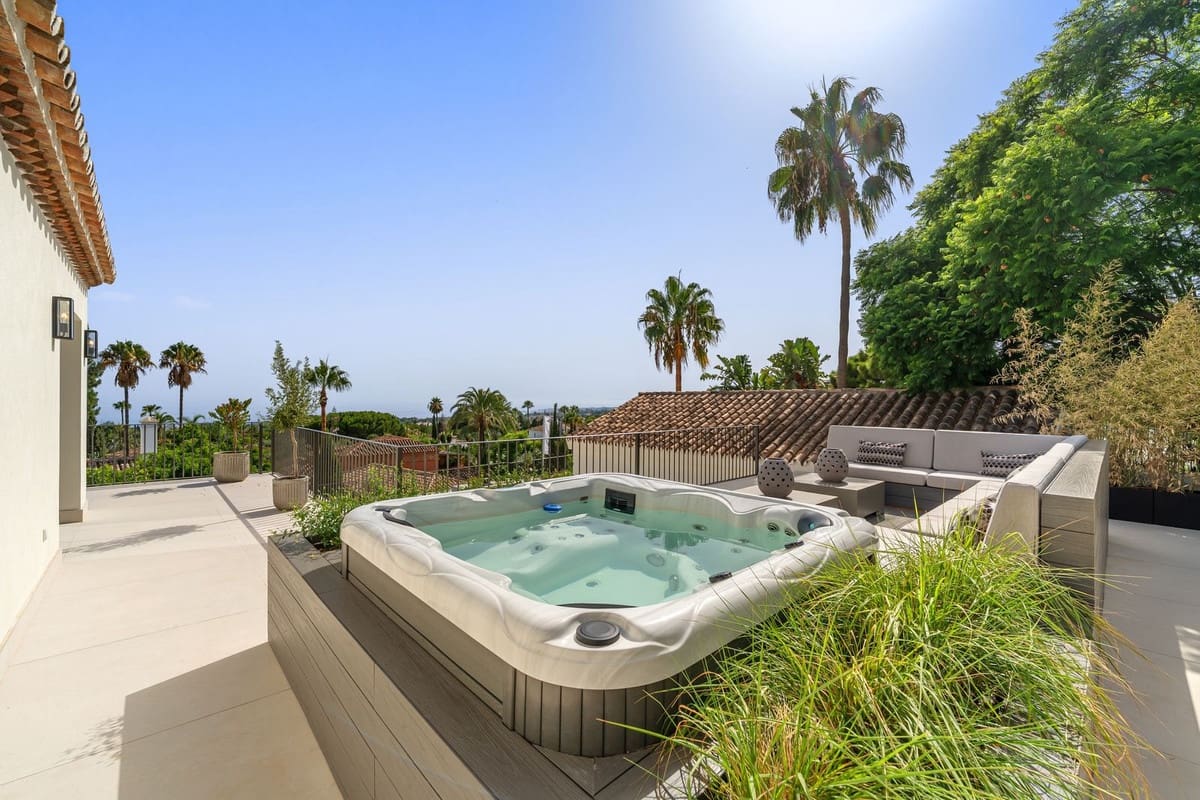 5 Zimmer Villa zu verkaufen in Golden Mile mit Pool Garage - 7.800.000 € (Ref: 10103167)