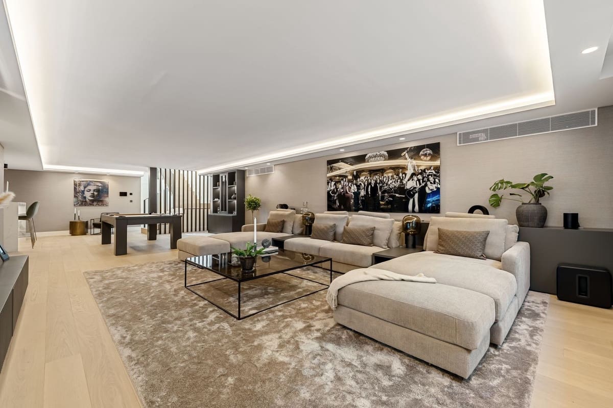 5 Zimmer Villa zu verkaufen in Golden Mile mit Pool Garage - 7.800.000 € (Ref: 10103167)