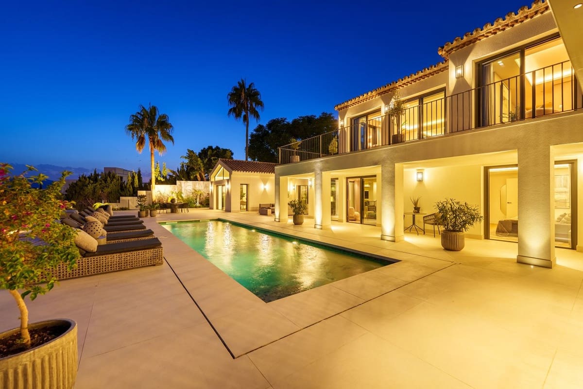 5 Zimmer Villa zu verkaufen in Golden Mile mit Pool Garage - 7.800.000 € (Ref: 10103167)
