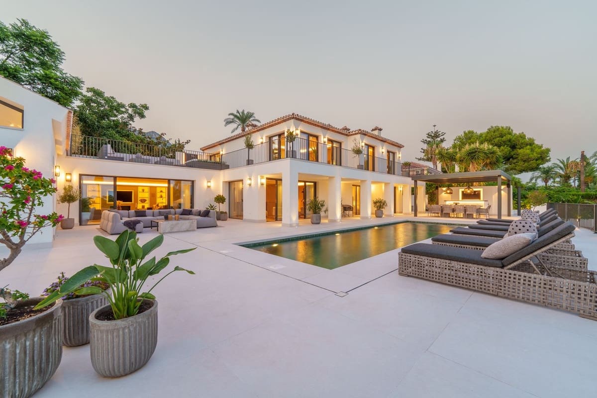 5 Zimmer Villa zu verkaufen in Golden Mile mit Pool Garage - 7.800.000 € (Ref: 10103167)