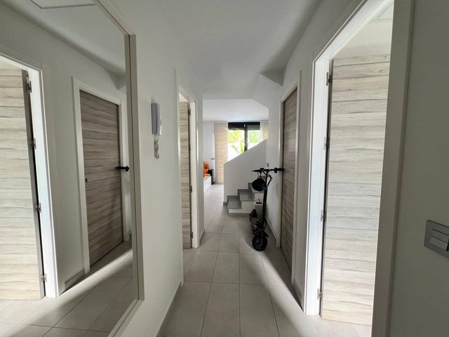 3 makuuhuone Huvila myytävänä paikassa Los Almendros (Orihuela Costa), Orihuela mukana uima-altaan - 395 000 € (Ref: 10103198)