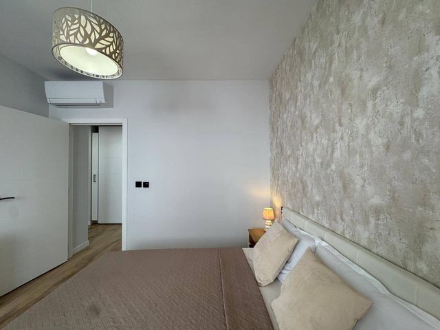 3 soveværelse Lejlighed til salg i Las Piscinas Naturales, Torrevieja - € 295.000 (Ref: 10103220)