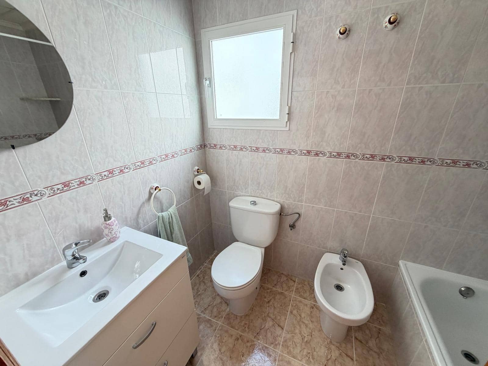 2 sypialnia Apartament na sprzedaż w Torrevieja z garażem - 179 900 € (Ref: 10103226)