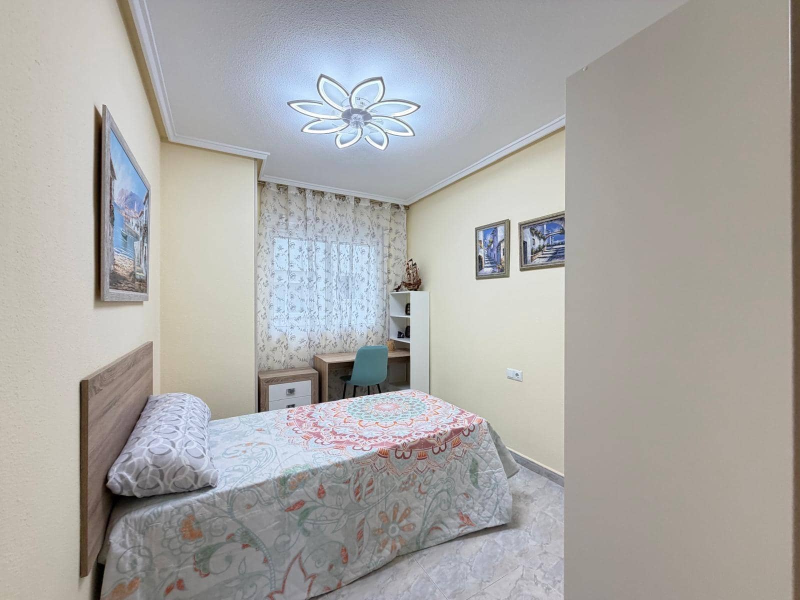 3 makuuhuone Huoneisto myytävänä paikassa Torrevieja - 230 000 € (Ref: 10103227)