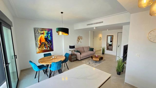 2 soveværelse Lejlighed til salg i Las Piscinas Naturales, Torrevieja med swimmingpool garage - € 341.000 (Ref: 10103229)