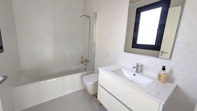 4 soveværelse Villa til salg i Cabo Roig, Orihuela med swimmingpool - € 499.950 (Ref: 10103273)