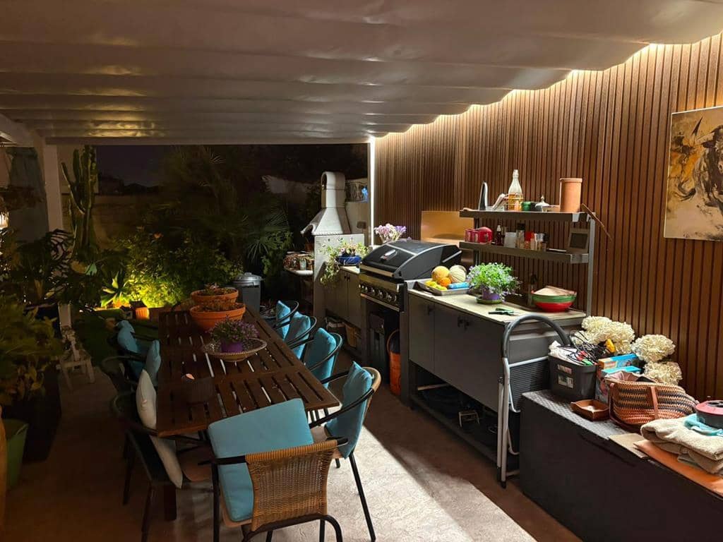 2 quarto Moradia para venda em Torrevieja com piscina garagem - 465 000 € (Ref: 10103296)