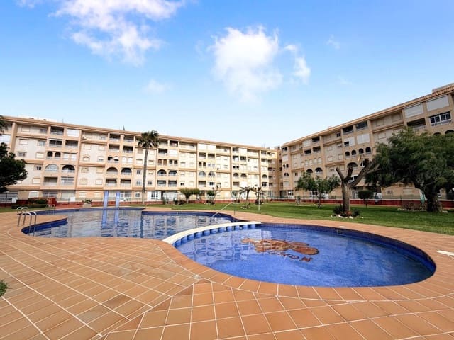 2 quarto Apartamento para venda em Puerto Deportivo, Torrevieja com piscina - 166 000 € (Ref: 10103379)
