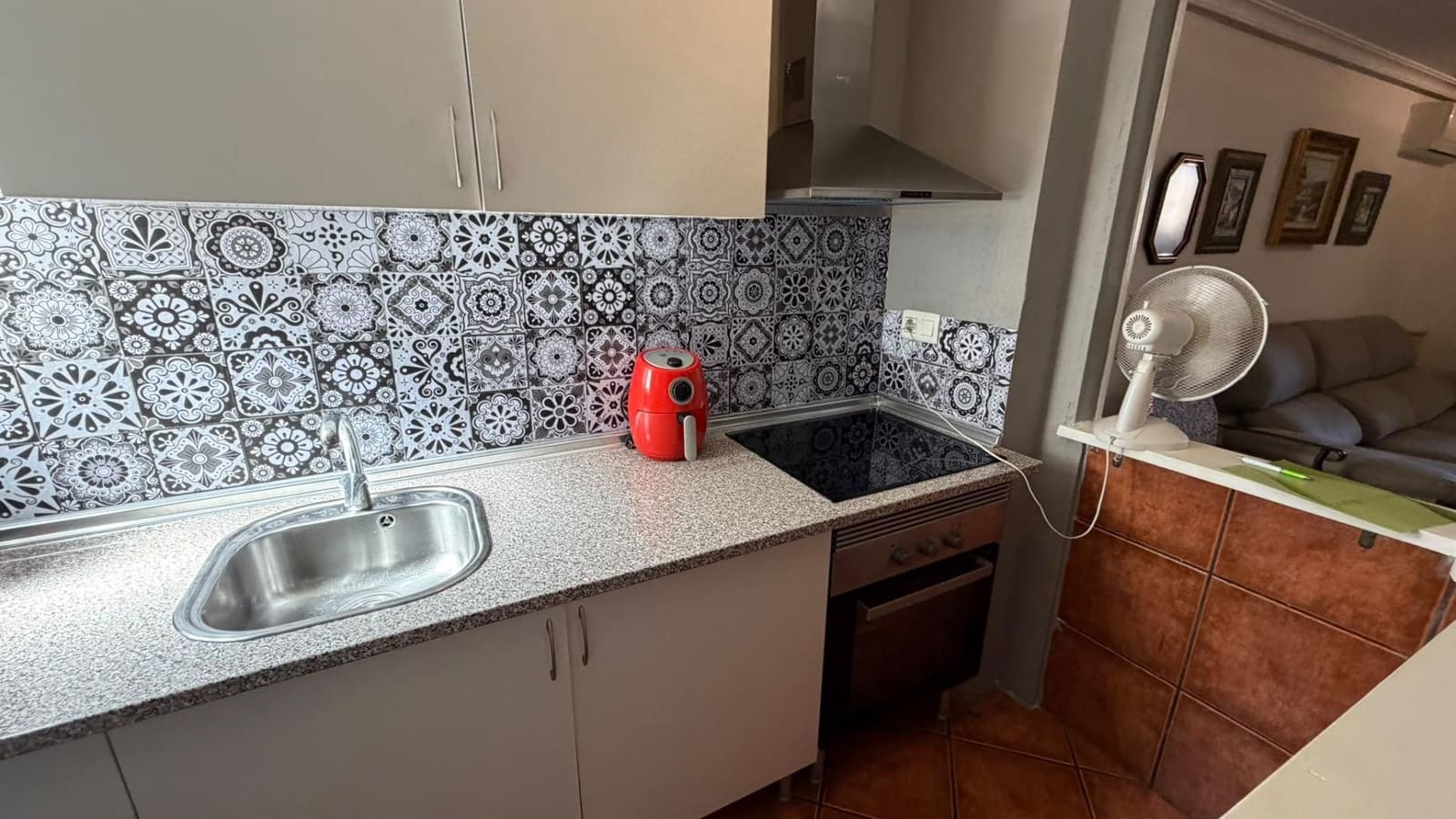 2 bedroom Apartment for sale in Torrevieja with pool - € 175,900 (Ref: 10103415)