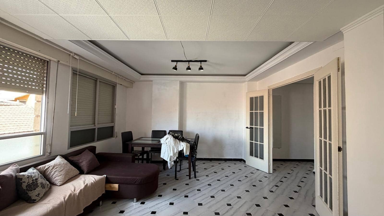 3 soveværelse Lejlighed til salg i Torrevieja - € 179.900 (Ref: 10103421)