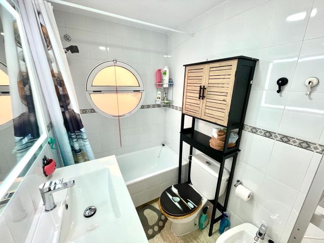 3 soveværelse Lejlighed til salg i La Siesta, Torrevieja med swimmingpool - € 156.500 (Ref: 10103422)