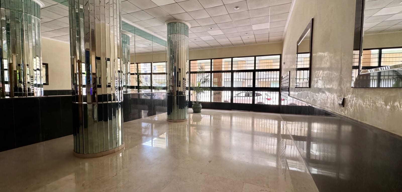 2 Zimmer Apartment zu verkaufen in Guardamar del Segura mit Garage - 299.000 € (Ref: 10103425)