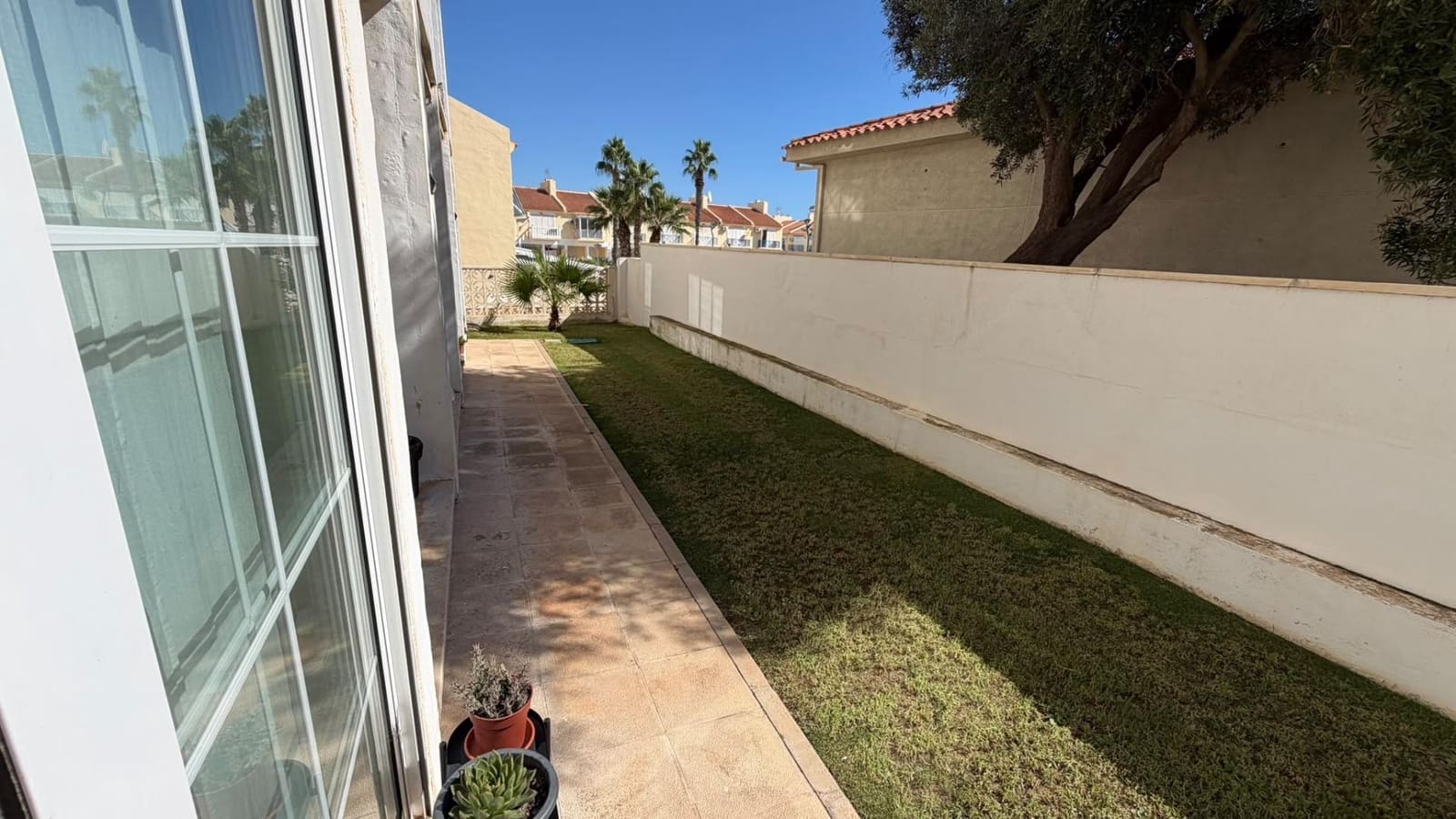 1 makuuhuone Huoneisto myytävänä paikassa Torrevieja mukana uima-altaan 
autotalli - 179 900 € (Ref: 10103434)