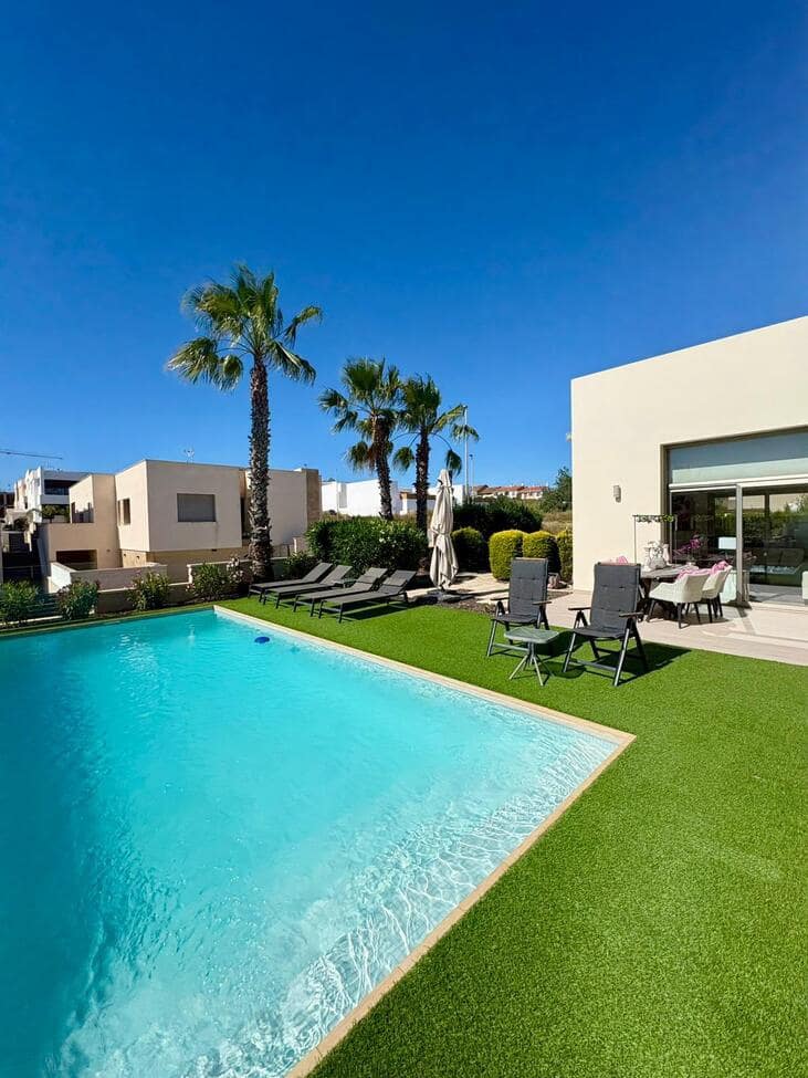 3 sovrum Villa till salu i Benijofar med pool garage - 547 000 € (Ref: 10103438)