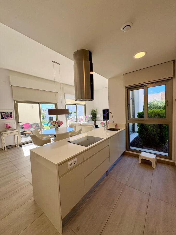 3 sovrum Villa till salu i Benijofar med pool garage - 547 000 € (Ref: 10103438)