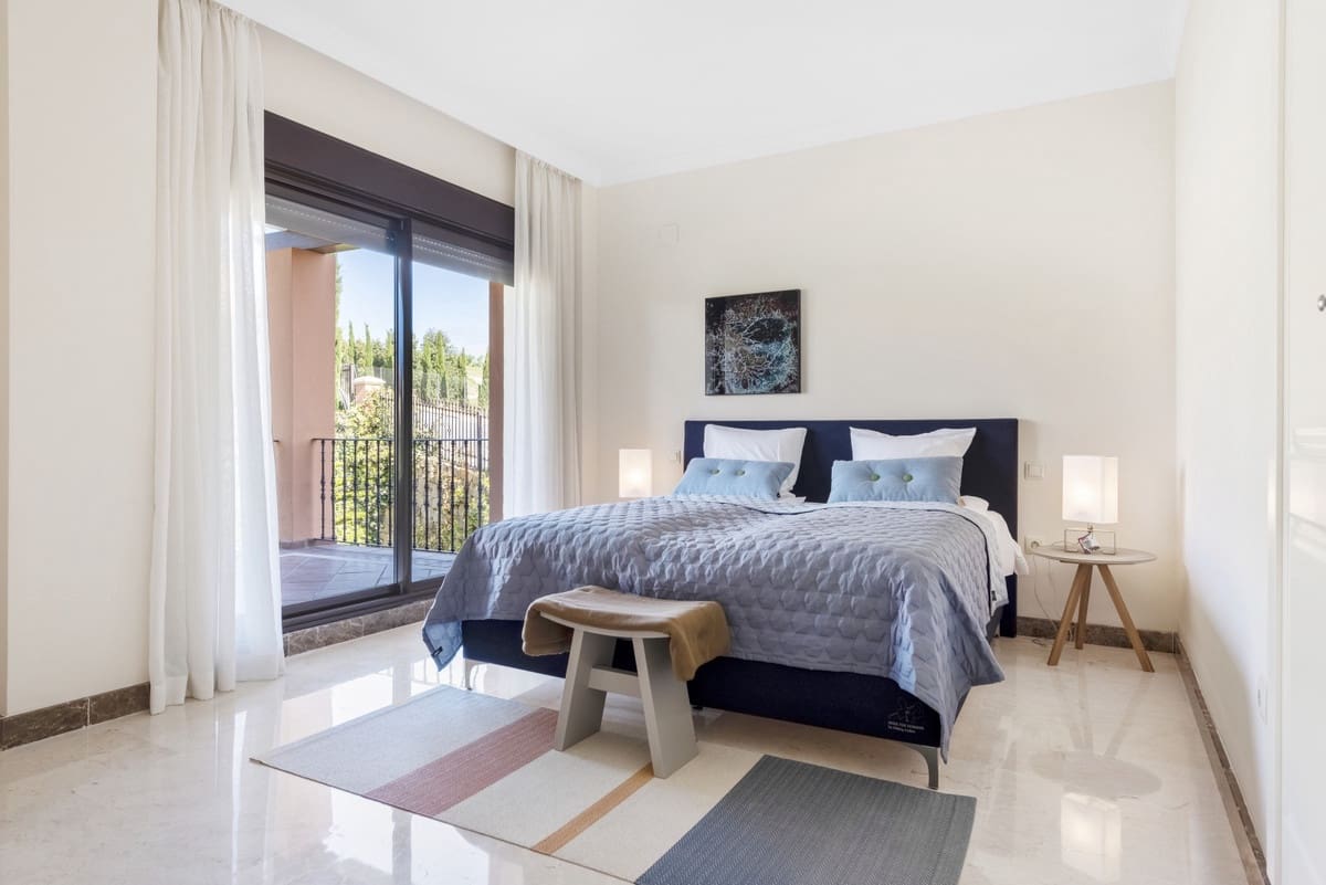 4 camera da letto Villetta Bifamiliare in vendita in Estepona con piscina - 718.693 € (Rif: 10103442)