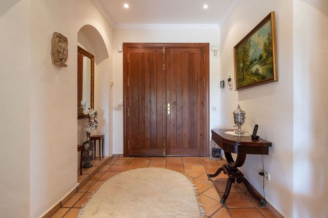 Chalet de 5 habitaciones en Elviria, Marbella en venta con piscina garaje - 1.950.000 € (Ref: 10103455)