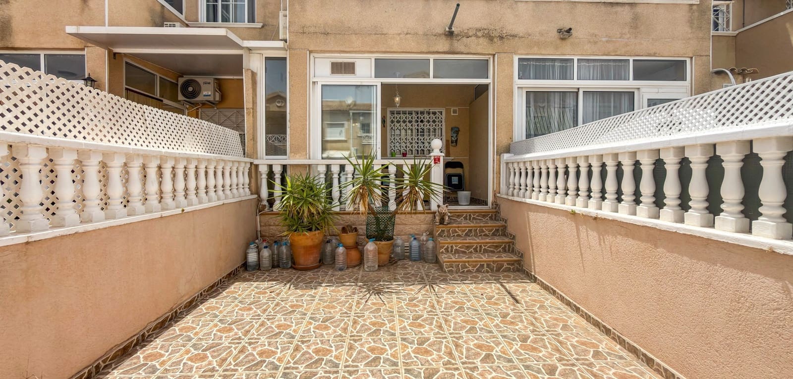 2 chambre Maison de Ville à vendre à Torrevieja avec piscine garage - 159 500 € (Ref: 10103472)