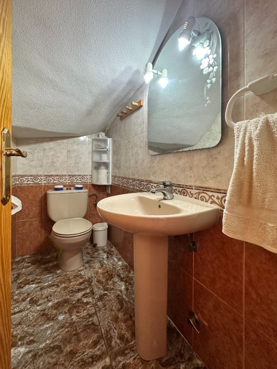3 soverom Rekkehus til salgs i Orihuela Costa med svømmebasseng - € 250 000 (Ref: 10108737)