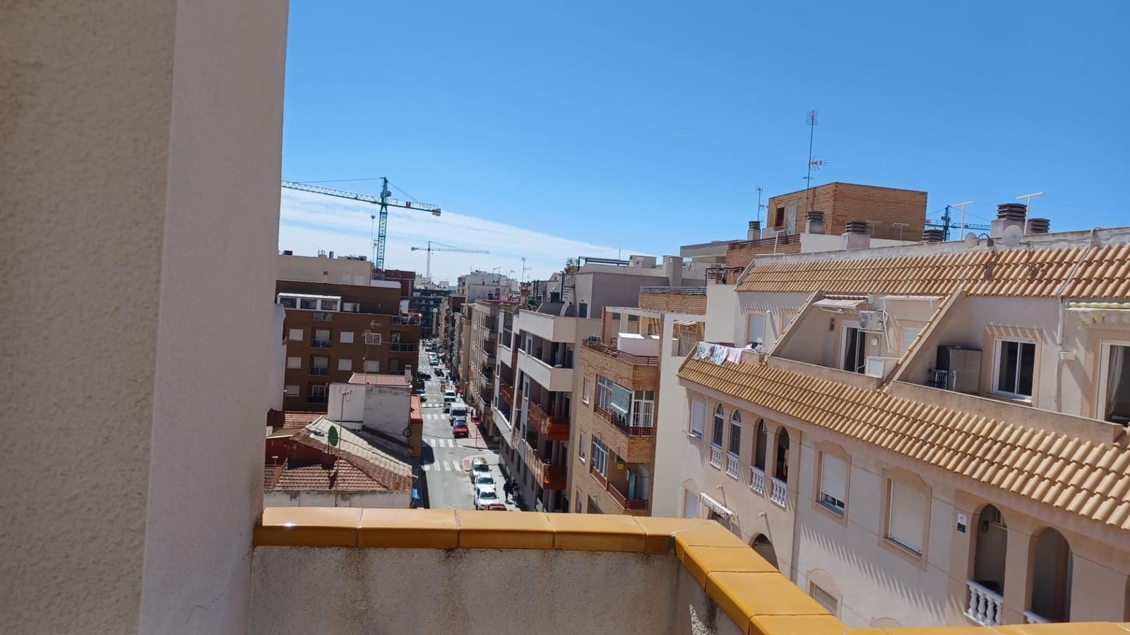 3 makuuhuone Huoneisto myytävänä paikassa Torrevieja mukana 
autotalli - 160 000 € (Ref: 10108765)