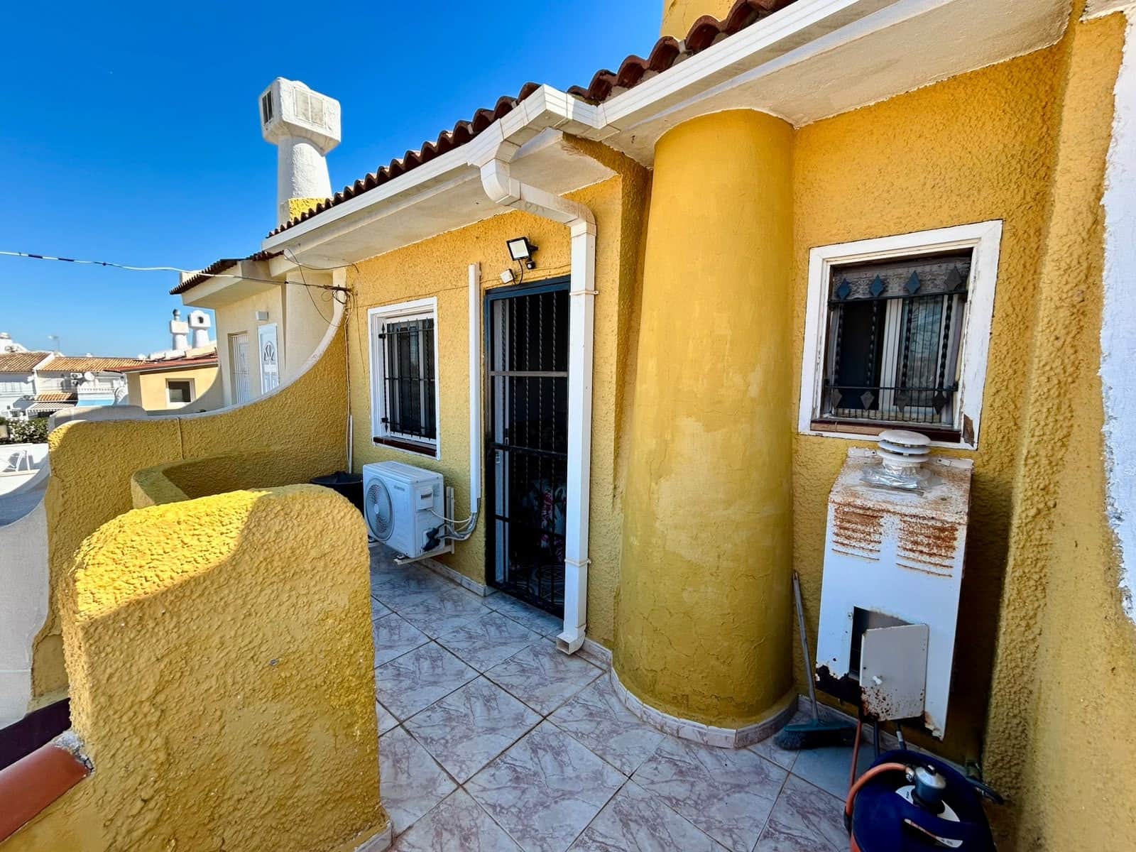 3 chambre Maison de Ville à vendre à Torrevieja - 175 000 € (Ref: 10110485)