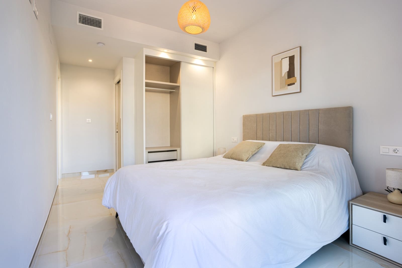 2 sypialnia Apartament na sprzedaż w Orihuela Costa z basenem garażem - 279 000 € (Ref: 10110486)
