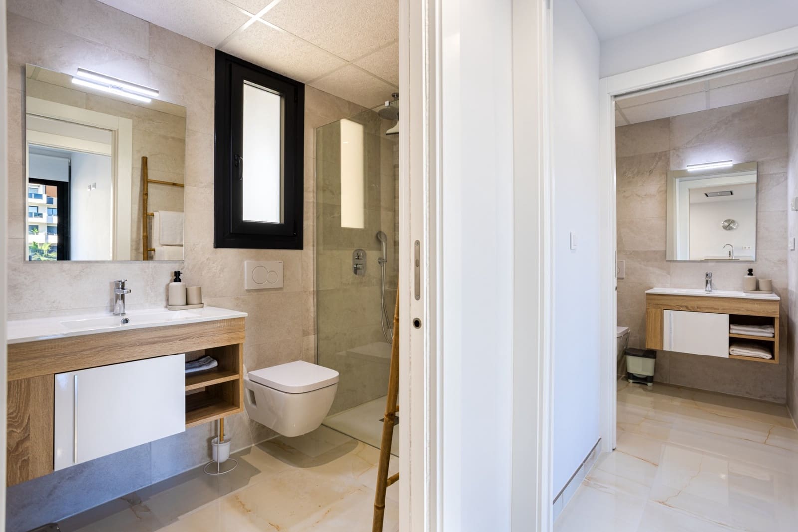 2 sypialnia Apartament na sprzedaż w Orihuela Costa z basenem garażem - 279 000 € (Ref: 10110486)