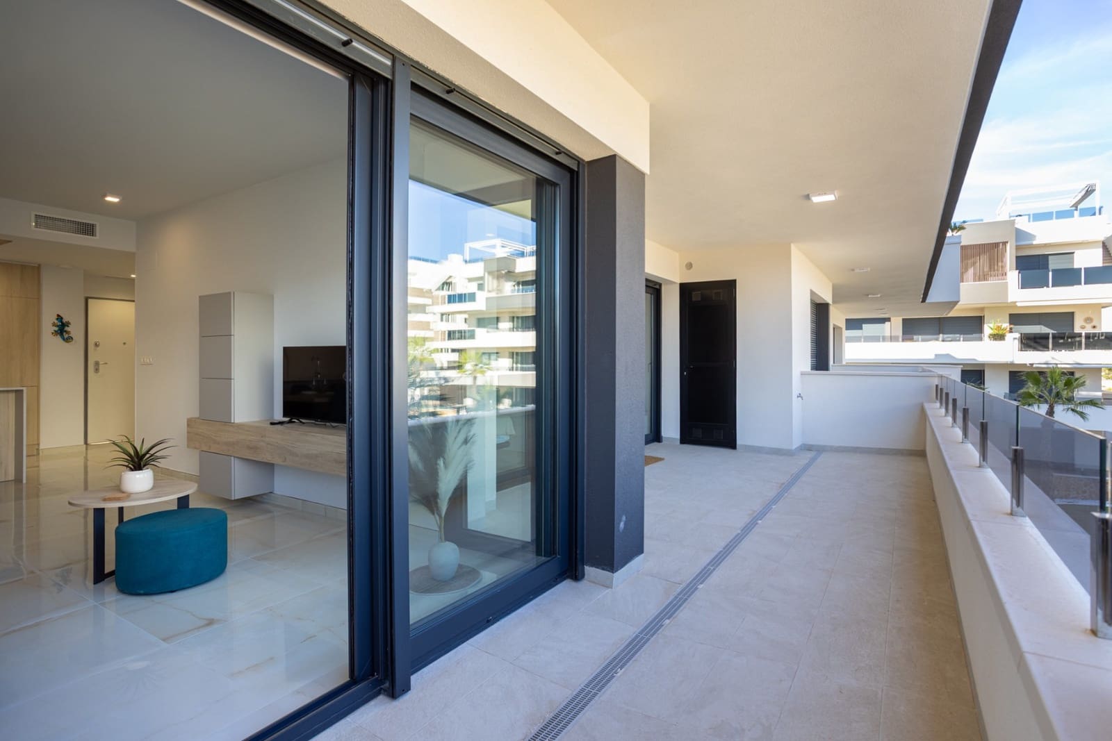 2 sypialnia Apartament na sprzedaż w Orihuela Costa z basenem garażem - 279 000 € (Ref: 10110486)