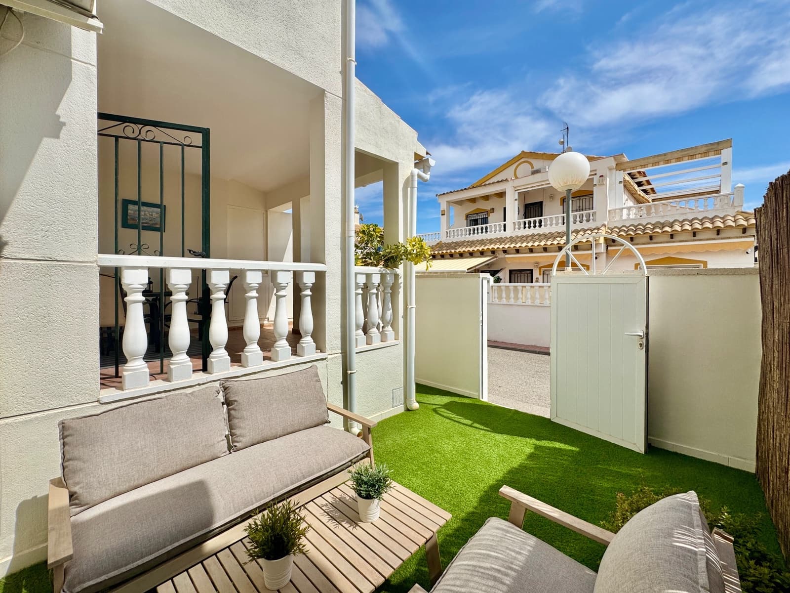 3 slaapkamer Huis te koop in Orihuela Costa met zwembad garage - € 268.800 (Ref: 10110489)