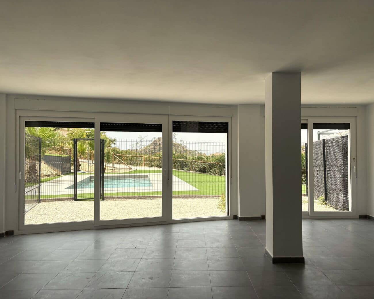 2 bedroom Apartment for sale in La Villajoyosa / Vila Joiosa with pool garage - € 523,000 (Ref: 10110524)