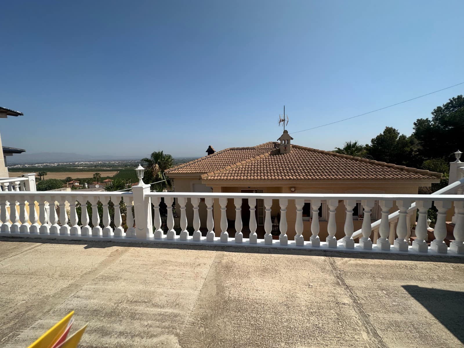 3 sypialnia Willa na sprzedaż w Algorfa z basenem garażem - 599 990 € (Ref: 10110563)