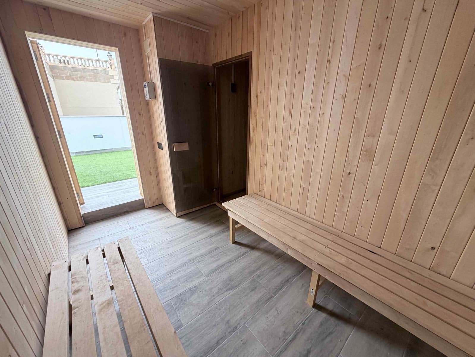 2 slaapkamer Appartement te koop in Torrevieja met zwembad - € 239.000 (Ref: 10110612)