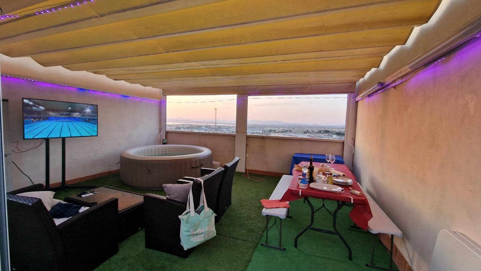 2 sypialnia Apartament na sprzedaż w Torrevieja z basenem - 160 000 € (Ref: 10110642)