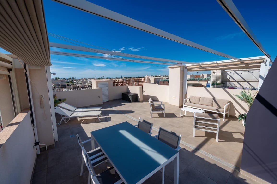 2 slaapkamer Appartement te koop in Torre de la Horadada met zwembad - € 345.000 (Ref: 10110720)