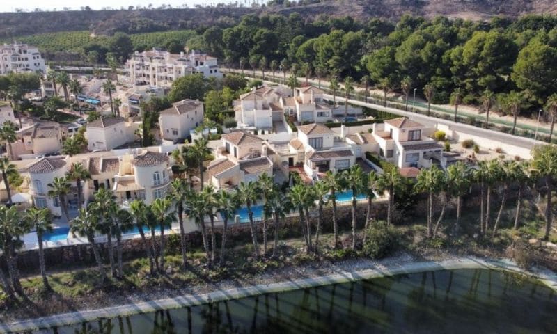 3 slaapkamer Villa te koop in Orihuela Costa met zwembad garage - € 579.995 (Ref: 10110741)