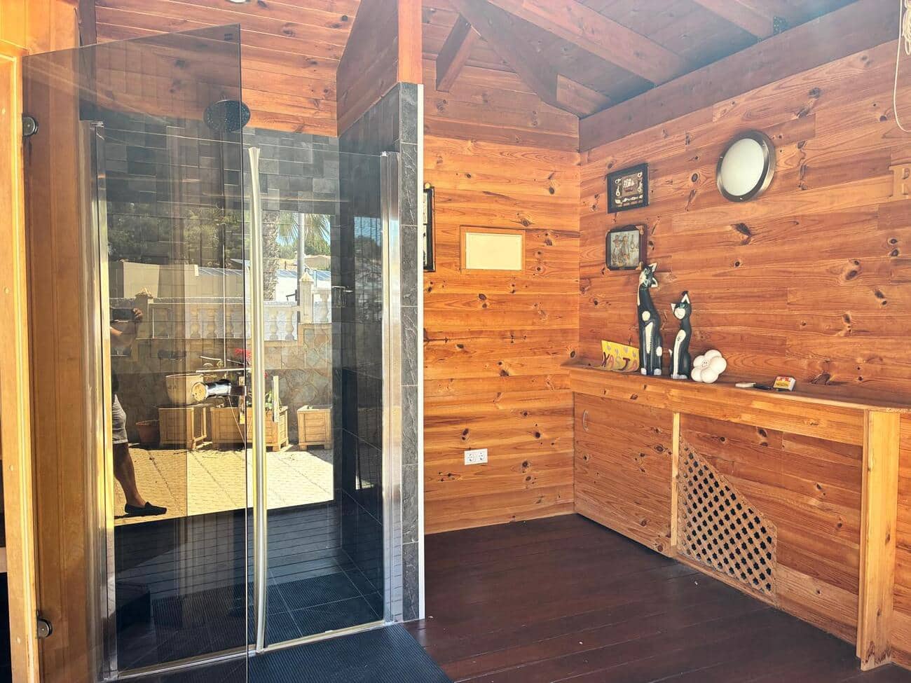 4 makuuhuone Huvila myytävänä paikassa Los Balcones mukana uima-altaan 
autotalli - 490 000 € (Ref: 10110747)