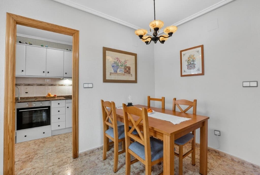 3 camera da letto Appartamento in vendita in Torrevieja con piscina - 159.000 € (Rif: 10110748)