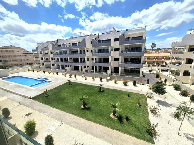 Apartamento de 3 habitaciones en Villamartin, Orihuela en venta con piscina garaje - 390.000 € (Ref: 10110772)