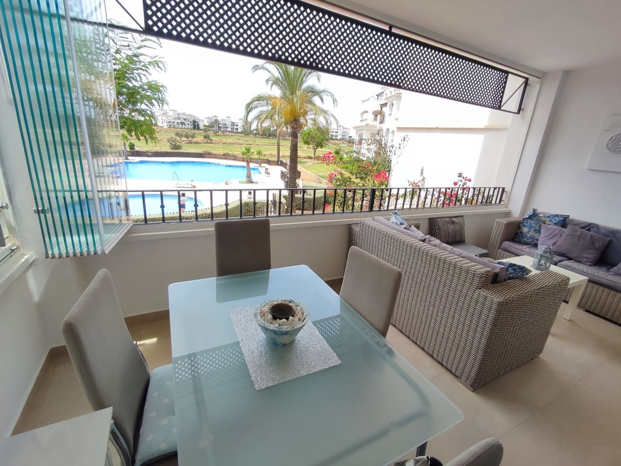 Apartamento de 2 habitaciones en Hacienda Riquelme en venta con piscina garaje - 199.995 € (Ref: 10110800)