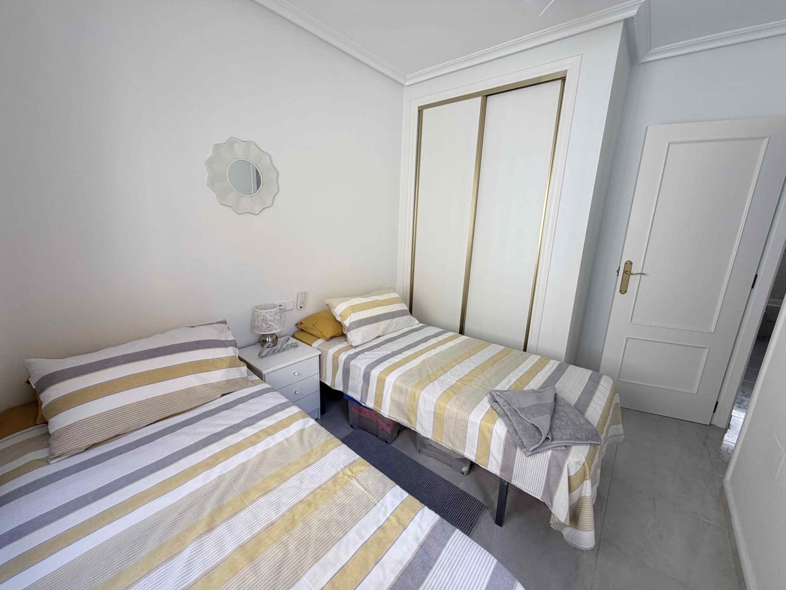 3 slaapkamer Huis te koop in Orihuela Costa met zwembad garage - € 199.900 (Ref: 10110832)