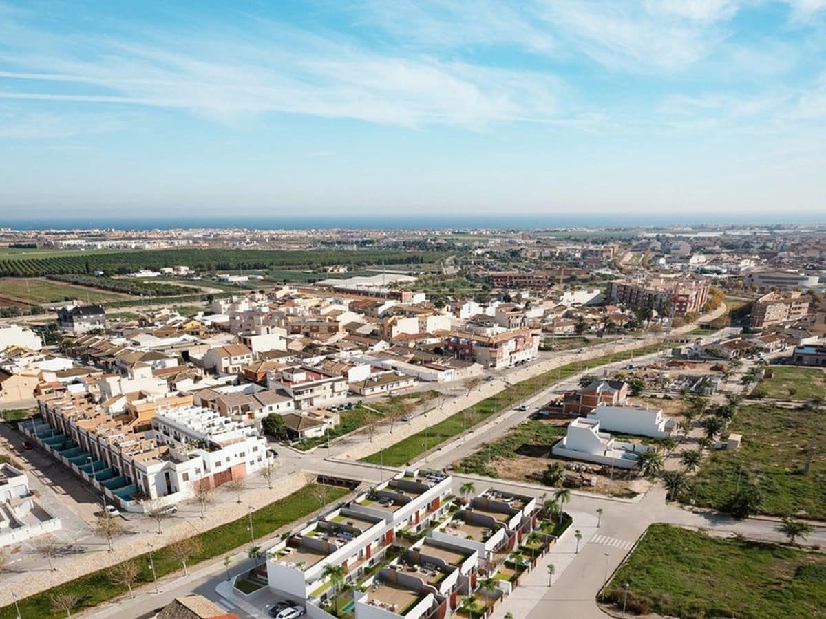 2 chambre Bungalow à vendre à Pilar de la Horadada avec piscine garage - 257 900 € (Ref: 10111480)