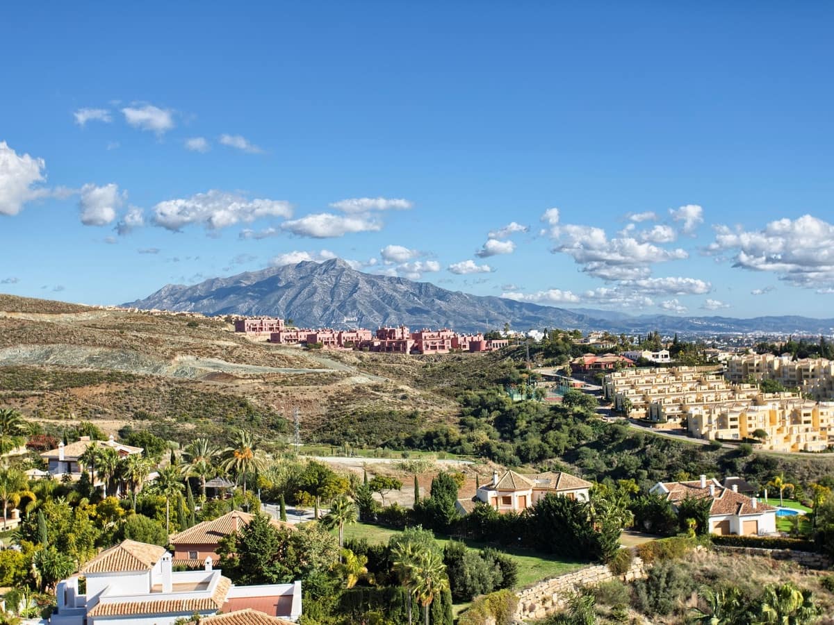 8 soverom Villa til salgs i Benahavis med svømmebasseng garasje - € 3 995 000 (Ref: 10113652)