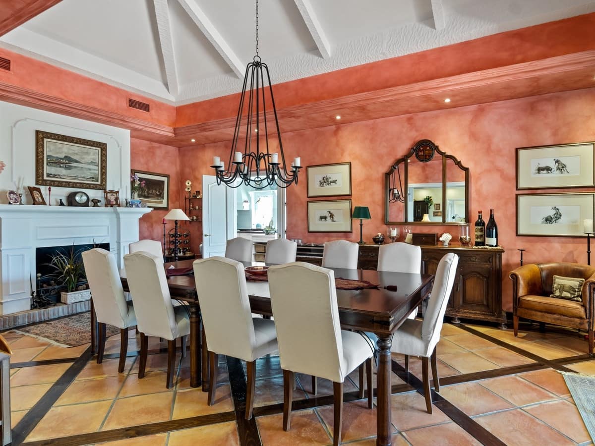 4 slaapkamer Villa te koop in Benahavis met zwembad garage - € 3.250.000 (Ref: 10113653)