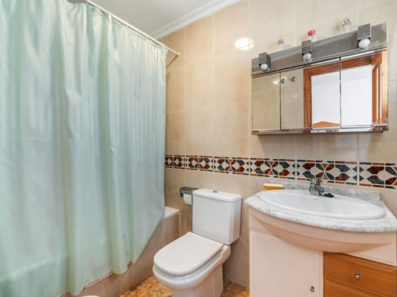 3 sovrum Takvåning till salu i Torrevieja med garage - 229 000 € (Ref: 10113765)