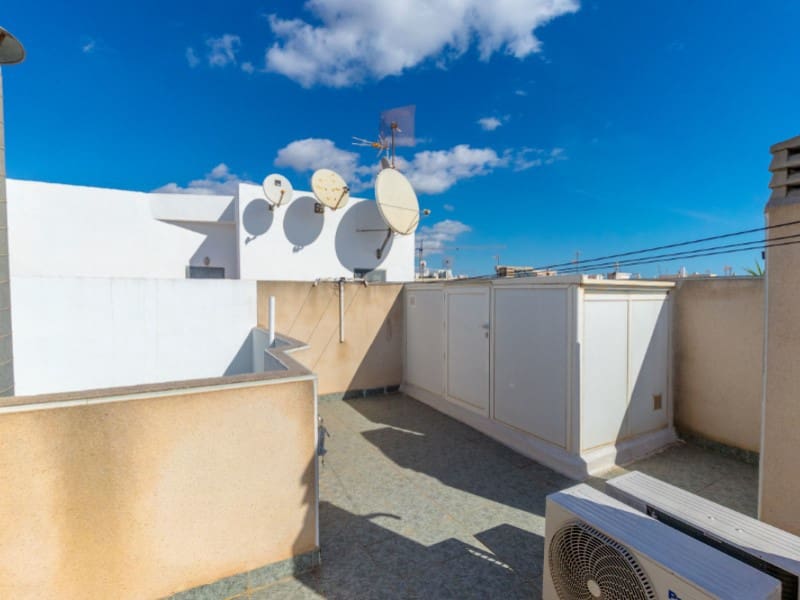3 sovrum Takvåning till salu i Torrevieja med garage - 229 000 € (Ref: 10113765)