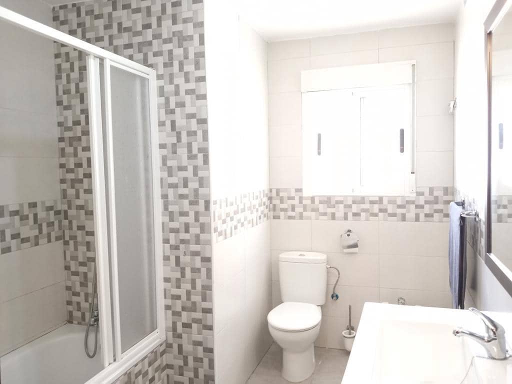 4 sovrum Hus till salu i Los Montesinos med pool garage - 285 000 € (Ref: 10113847)